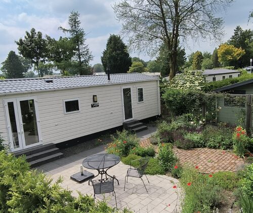 chalet te koop op rustig 50+ park in Voorthuizen